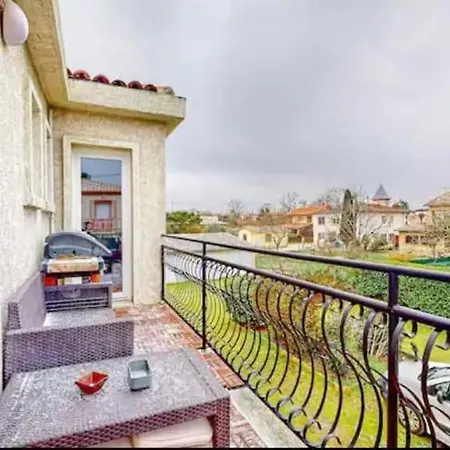 Light T 3 Air Conditioning Two Balconies * Toulouse