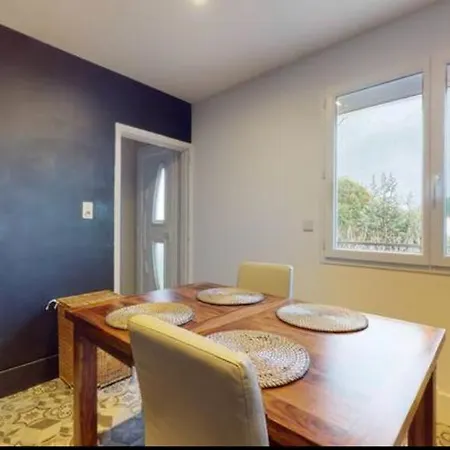 Light T 3 Air Conditioning Two Balconies Апартаменты *